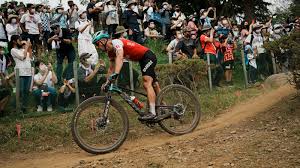 1 day ago · tom pidcock yesterday won britain's third gold medal at the tokyo olympics, clinching victory in the men's mountain bike race less than two months after being hit by a car while training. Ambzwujieztjam