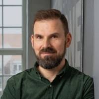 Fiona Walter Email & Phone Number