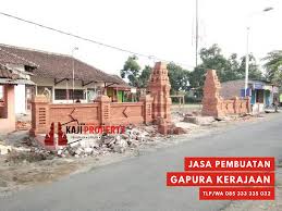 Selain kokoh, pagar tembok juga dikenal sangat kuat dan tidak akan mudah rusak dibandingkan dengan jenis pagar yang terbuat dari kayu atau besi. Kontraktor Pagar Dengan Bata Merah Wa 085 333 335 032 Kajiproperty Com