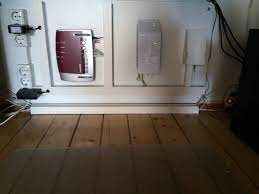 Nutzen sie viele geräte zu hause, die auf das netzwerk zugreifen sollen, ist die überlegung oft, ob man sich glasfaser ins haus legen lassen sollte. Wie Kommt Das Glasfaserkabel In Die Obere Etage Schermbeck Online