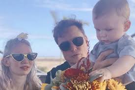 Born june 28, 1971) is a business magnate, industrial designer, and engineer. Elon Musk Shares Rare Family Photo With Grimes Son X Ae A Xii