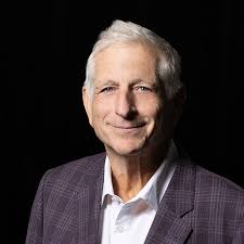 Howard Schiffman's Instagram, Twitter & Facebook