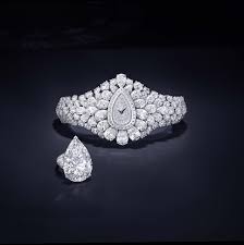 Membeli jam tangan mewah dan mahal merupakan salah satu trend yang sudah terjadi sedari dulu, dan semakin diminati di tahun 2019 ini. 10 Jam Termahal Di Dunia Terbuat Dari Apa Blog Machtwatch