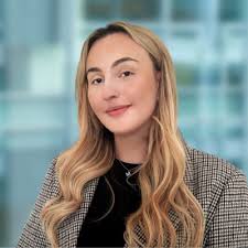 Ladies, did you know that by buying just one less pair of shoes per year  could lead to an extra £6550 in your pension pot! 💷 👠 Now we all love  shoes (