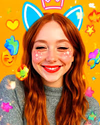 Congratulations to Joan Mitchell, Health & Social Care Lecturer and winner  of this year's Hidden Gem award! 🏆💜💙 Through some of the hardest moments  a student can face