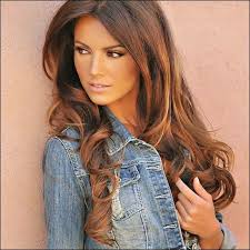 C'est une couleur de cheveux à la fois naturelle et élégante. Meche Caramel Sur Cheveux Chatain Quelles Sont Mes Options Archzine Fr