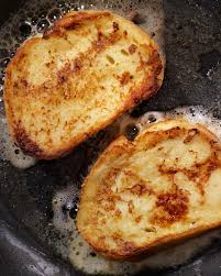 French toast will always be a staple for leisurely weekend breakfasts along with my favourite fluffy pancakes and pancakes bursting with french toast. Come Fare Il French Toast