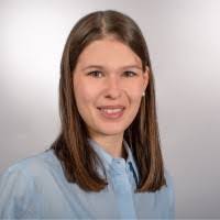 Anne Gruner's Instagram, Twitter & Facebook