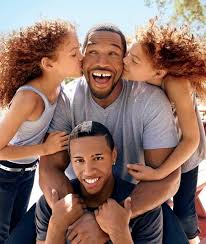 Michael anthony strahan was born on november 21, 1971, in houston, texas. Pin On Being A Dad