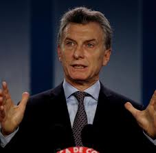 Cuando argentina atravesaba el escándalo por las vacunaciones vip, el expresidente mauricio macri aseguró que no recibiría las dosis hasta que la hubiera. Mauricio Macri Welt