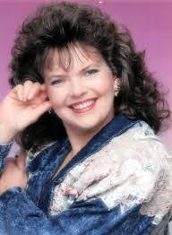 Donna Plough's Instagram, Twitter & Facebook