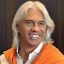 𝔗𝔯𝔢𝔰 𝔄𝔪𝔢𝔷𝔠𝔲𝔞𝔰 𝔢𝔫 𝔩𝔞 𝔠𝔞𝔩𝔩𝔢 𝔄𝔪𝔢𝔷𝔠𝔲𝔞 𝔡𝔢  𝔊𝔲𝔞𝔡𝔦𝔵. 𝔐𝔞𝔯𝔦́𝔞 𝔇𝔬𝔩𝔬𝔯𝔢𝔰 𝔄𝔪𝔢𝔷𝔠𝔲𝔞 𝔐𝔞𝔯𝔦𝔞𝔫𝔬  𝔄𝔪𝔢𝔷𝔠𝔲𝔞 𝔍𝔬𝔞𝔮𝔲𝔦́𝔫 𝔄𝔪𝔢𝔷𝔠𝔲𝔞