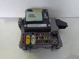 Like 50 control modules on car, and 20 with body in the name must i guess whats wrong, just the most tiny hint 2002 2004 Jeep Cherokee Kj 2 8 Crd Body Control Module Fuse Box P560 Gentlemen Of Salvage