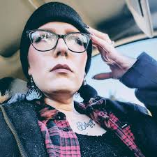 ?media_id=906127208752731