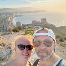 Andy and Nicky Hall is fundraising for Macmillan Cancer Support