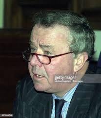 40 Dr Paul Knapman Stock Photos, High-Res Pictures, and Images