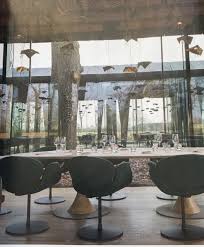 Salle Du Bois Sans Feuilles Chez Troisgros A Ouches Spaces Colors Dining Table Home Decor Furniture