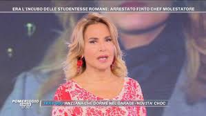 In studio i due hanno scherzato. Barbara D Urso Truffata A Pomeriggio Cinque Schifo