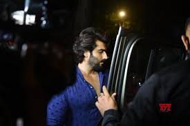 His father, vijay boolani, is a businessman and his mother is binu boolani. Bwft1os8a4bfdm