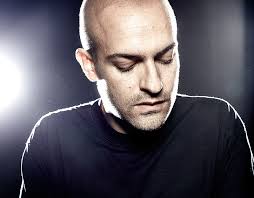 INTERVIEW WITH HOLLDËN