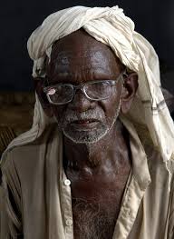 File:Old man near Jaura, Madhya Pradesh, India.jpg - Wikimedia Commons
