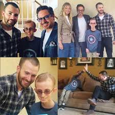 Tony stark and steve rogers continue to have a tense relationship on the big screen, but chris evans has nothing but good words for robert downey jr., so much so that he sees him as his mentor in the marvel. Chris Evans And Robert Downey Jr Prove Yet Again They Re Real Life Superheroes And Visit Kid Battling Cancer Geek Universe Geek Fanart Cosplay Pokemon Go Geek Memes Funny Pictures