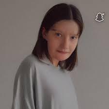 Jodie Magill's Instagram, Twitter & Facebook