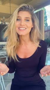 Who won this celebrity TikTok battle?! You pick! #nfl #fyp #bestof