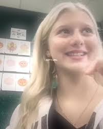 Michelle Leverett's Instagram, Twitter & Facebook