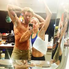 All body hair goes through cycles of growth so a number of appointments are needed to target hair when it is in the active growth phase. Miley Cyrus Pink Armpit Hair The Hollywood Reporter