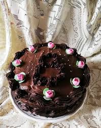 Giant Mud Cake Per Il Compleanno Di Giulia A Tavola Con Mammazan Bloglovin Fonduta Di Cioccolato Cuori Di Cioccolato Compleanno