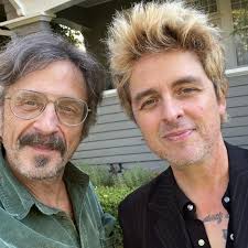 Sometimes ya just gotta say WTF?! And that's exactly what Billie's doing  with Marc Maron, go listen to the podcast --> www.wtfpod.com