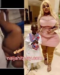 Et depuis la guinée, le couple annonce déjà la date de leur mariage. Leaked S X Video Of Popular Model African Kim Eudoxia And Her Lover Grand P Romance Nigeria