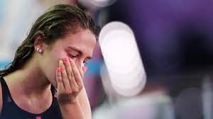 Jun 23, 2021 · simona quadarella è una nuotatrice italiana, nata a roma il 18 dicembre 1998 sotto il segno zodiacale del sagittario, è alta un metro e settantadue centimetri, pesa circa cinquantasette chili ed ha occhi e capelli castani. Mondiali Di Nuoto In Corea Le Lacrime D Oro Di Quadarella In Trionfo Nei 1500 La Stampa