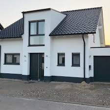 Pin By Kristina On Haus In 2020 Stucco Homes Building Permits Energy Prices