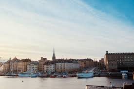 Stockholm Soundtrack Sweet Spot Stories Åh, ta mej hem ta mej dit jag kan få sova mej hel igen. stockholm soundtrack sweet spot stories