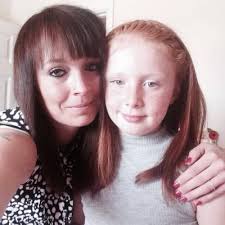 danielle keeling (@danni2222)