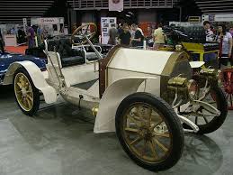 The 1902 Mercedes Simplex Comfort By Means Of Simplicity Was The Slogan Hence The Name Simplex Mercedes Mercedes Maybach Mercedes Car