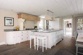Chichester Kitchen Painted In Snow Neptune Kitchen Www Neptune Com Kitchen Design Neptune Kitchen Traditional Kitchen Inspiration