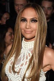 26 Celebrities Who Prove Too Much Makeup Can Change Your Face How To Dye Brown Hair Blonde Jennifer Lopez Photos Jlo Hair