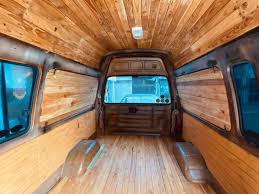 100系ハイエースを走る小屋に おしゃれまとめの人気アイデア pinterest hidefumi watakabe ハイエース 卒園 アルバム キャンプ