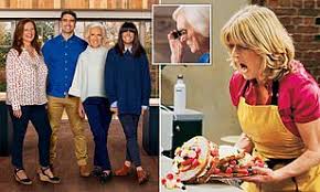 Fort lee public library will have several events to celebrate the lunar new year, featuring family performance, cooking and storytelling, according to. Claudia Winkleman And Mary Berry Tell Why Celebrity Best Home Cook Will Warm Your Cockles Daily Mail Online