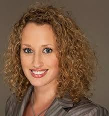 Lynette Britton's Instagram, Twitter & Facebook