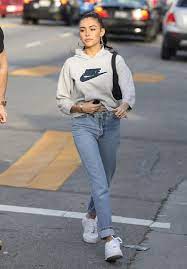 Estilo madison beer madison beer style madison beer outfits madison beer hair urban outfits mode outfits trendy outfits fashion outfits cap outfits for women. Madison Beer Street Style West Hollywood 03 08 2019 Beer Outfit Madison Beer Outfits Madison Beer Style