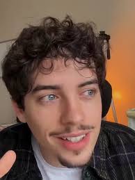 Aidan Gallagher and Jack Dylan