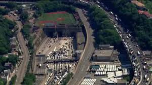 photos bus accident in the lincoln tunnel abc7 los angeles abc7 los angeles