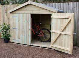 You can have a choice of shed roof coverings, felt (to keep the costs down), treated feather edge, cedar shingles or fiberglass. London Sheds Buy Garden Sheds In London Free Delivery Installation