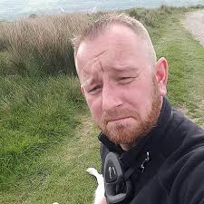 Shattered Diary : Lacy, Benjamin E.: Amazon.in: Books