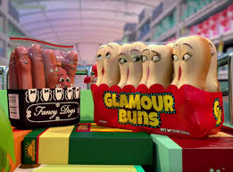 Sausagepartymovie sausage party is about one sausage leading a group of supermarket products on a quest to discover the. Nouveau Trailer Pour Le Delirant Sausage Party Fucking Cinephiles Le Meilleur Du Cinema Par Les Plus Badass Des Cinephiles