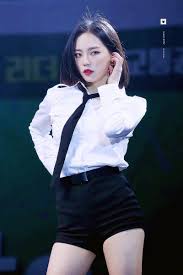 Clc Yeeun Yeeun Clc Rapper Clc Profile Clc Members Clc Facts Stage Outfits Kpop Outfits Kpop Girls